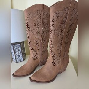 DV by Dolce Vita Brown Western Boots
